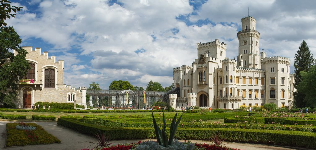 Cesky Krumlov – Castle Hluboka – Vienna